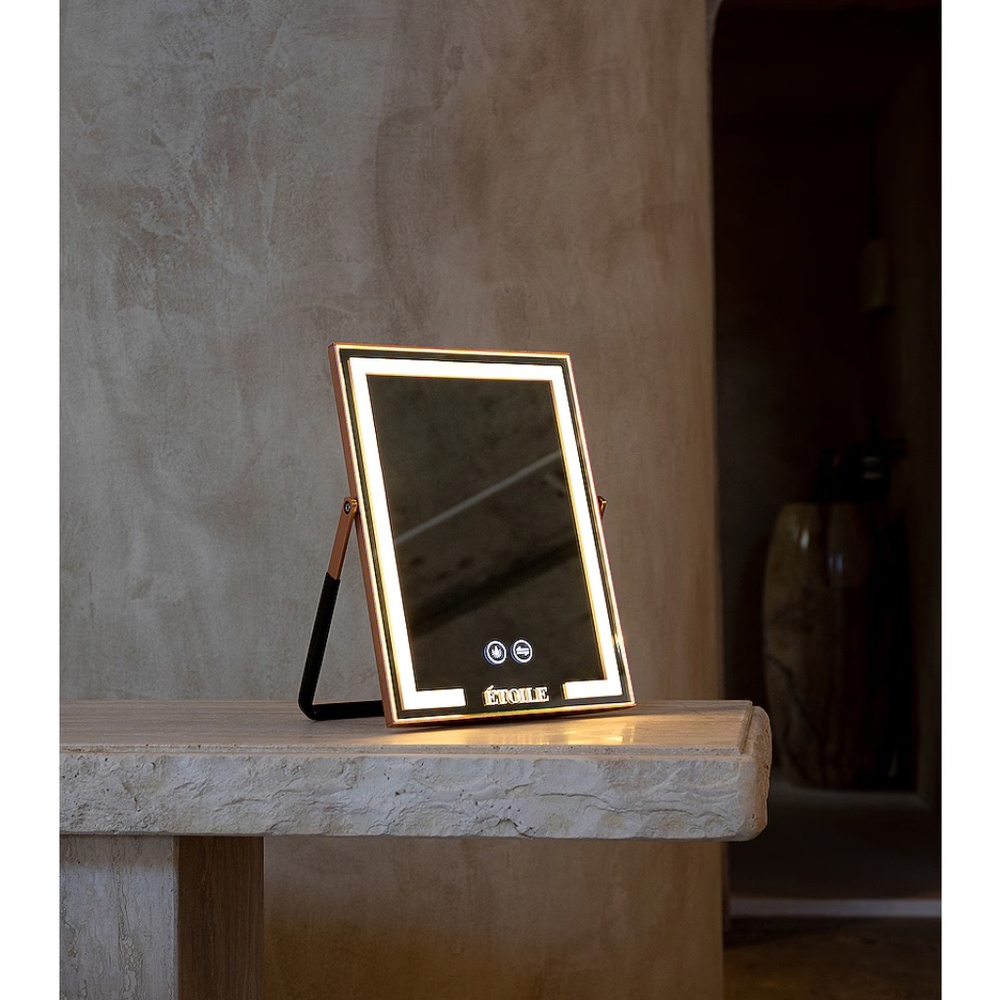 NWOT ETOILE COLLECTIVE GLWTRTTR Portable Mirror